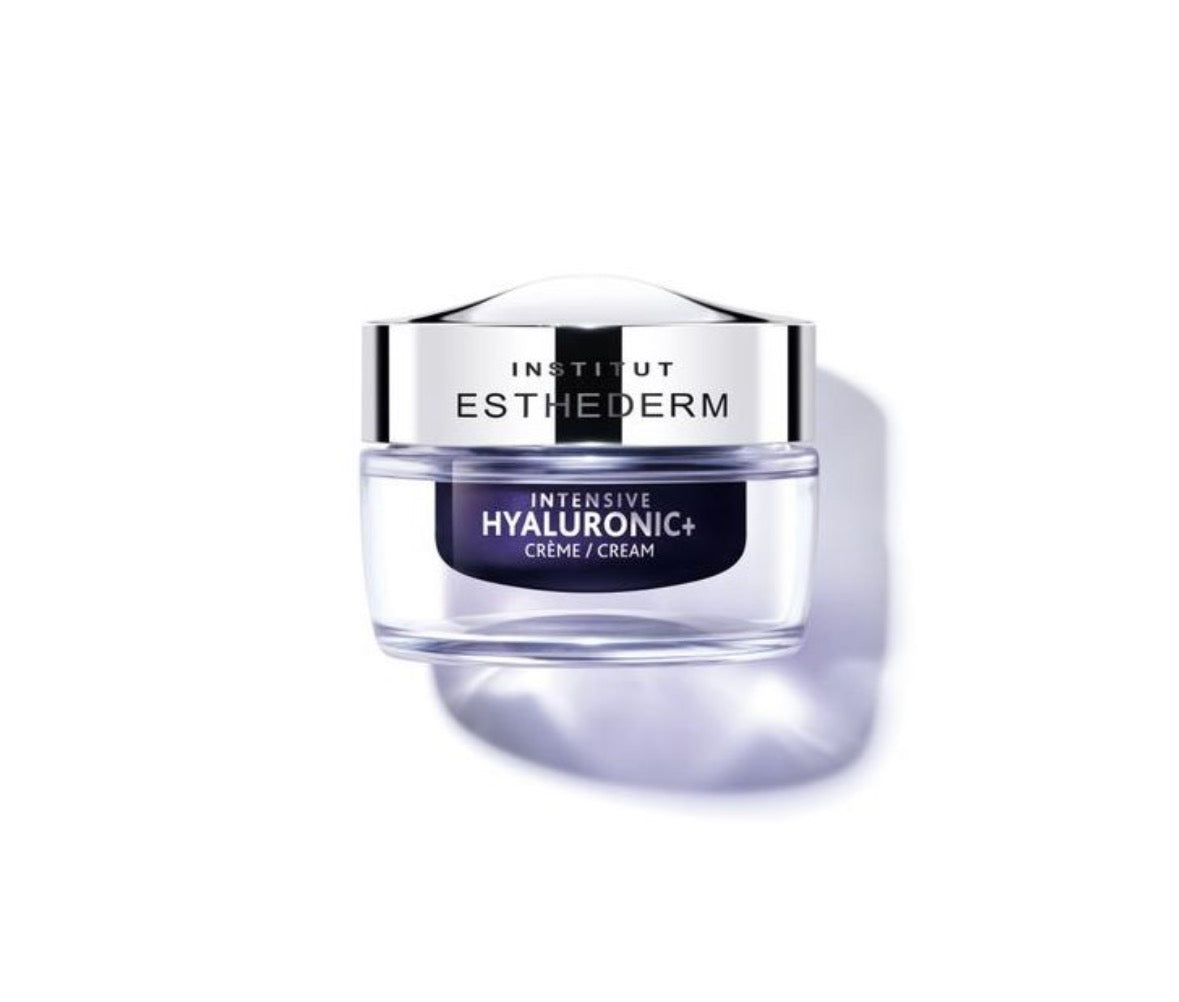 Lisse les rides et ridules grâce hyaluronique